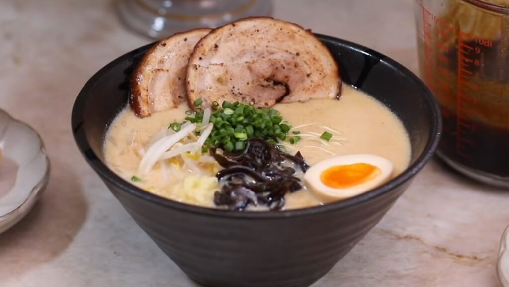 3 cách nấu mì Tonkotsu Ramen đơn giản mà hấp dẫn khiến ai cũng phải thích