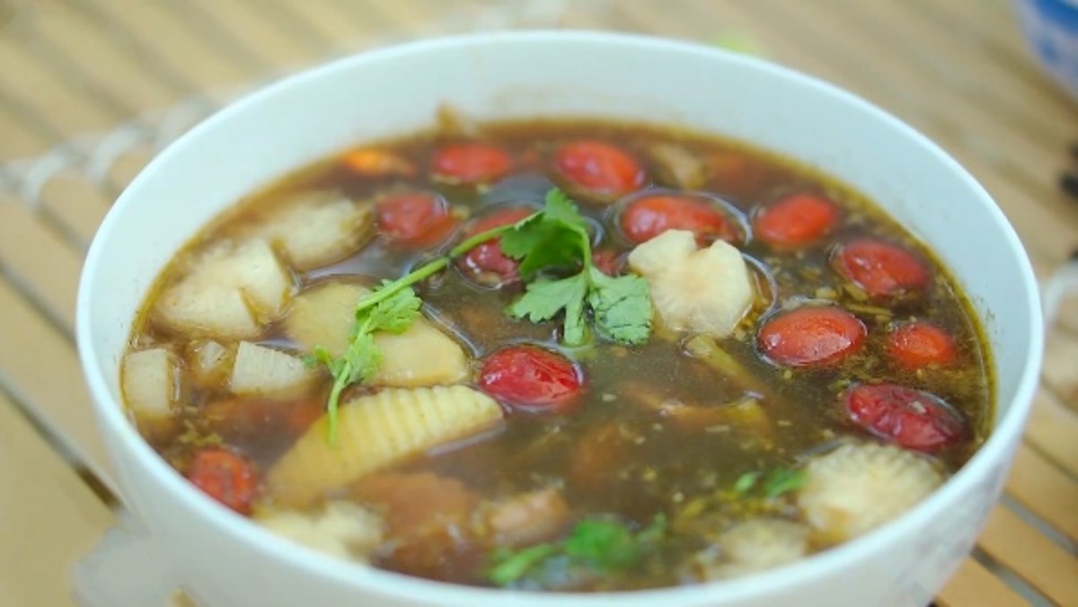 Cách nấu bắp bò hầm ngũ quả thanh mát cho bữa cơm thêm ngon miệng Cách nấu bắp bò hầm ngũ quả thanh mát cho bữa cơm thêm ngon miệng