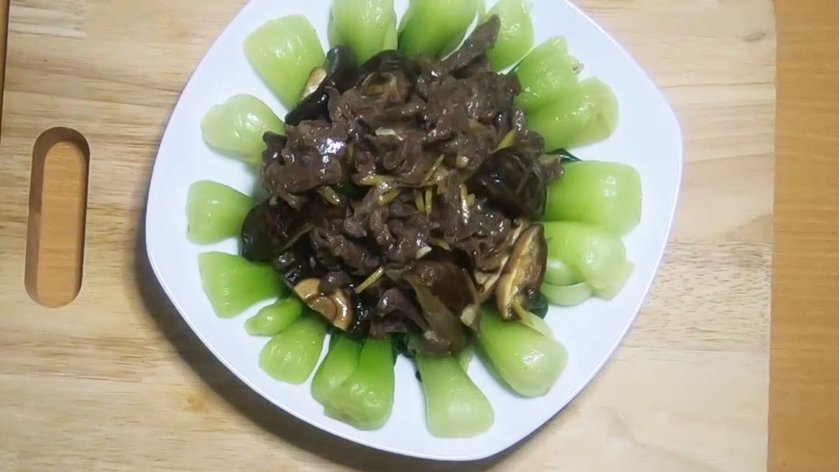 2 cách làm thịt bò xào nấm hương và nấm bào ngư ngon đậm đà đơn giản 2 cách làm thịt bò xào nấm hương và nấm bào ngư