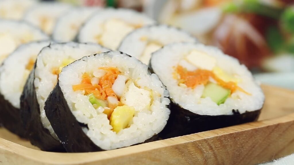 3 cách làm sushi chay thơm ngon đơn giản tại nhà ai cũng mê | Ax88com
