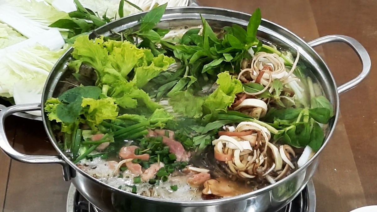 Bật mí cho bạn 1 bí quyết nấu lẩu bê thơm ngon bổ dưỡng Bật mí cho bạn 1 bí quyết nấu lẩu bê thơm ngon bổ dưỡng