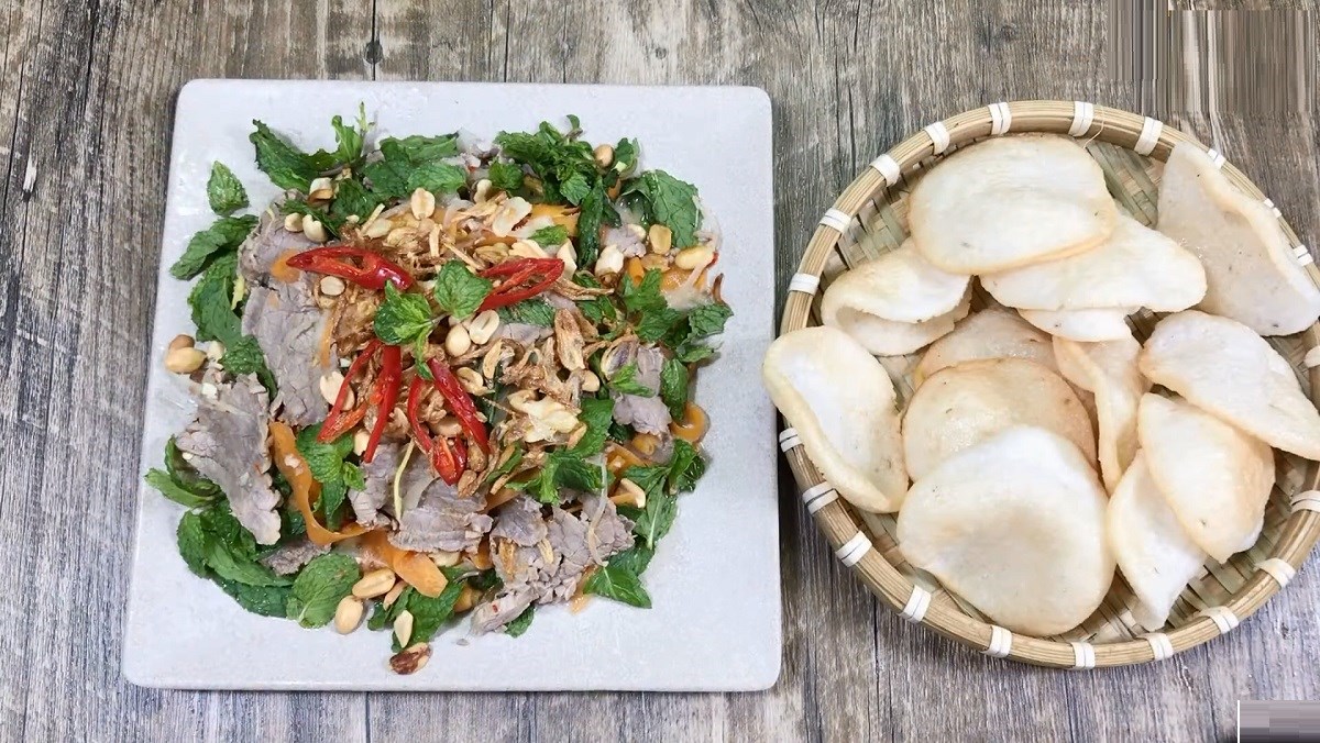 Cách làm gỏi bò rau húng lũi thơm ngon lạ miệng đơn giản cho bữa ăn Cách làm gỏi bò rau húng lũi thơm ngon lạ miệng đơn giản cho bữa ăn
