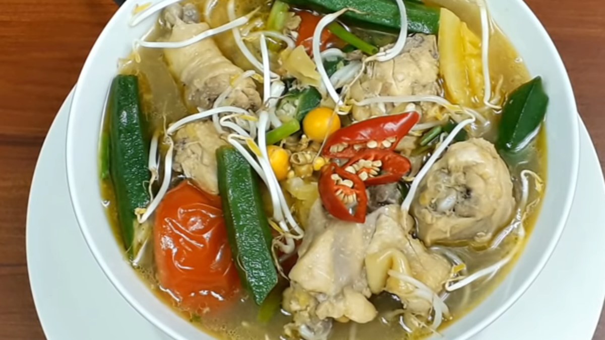 2 Cách nấu canh gà nấu chua và lá é đơn giản, thơm ngon ngất ngây 2 Cách nấu canh gà nấu chua và lá é đơn giản, thơm ngon ngất ngây