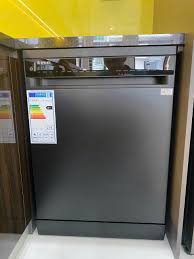 Khả năng chống bám vân tay của máy rửa bát màu đen Khả năng chống bám vân tay của máy rửa bát màu đen