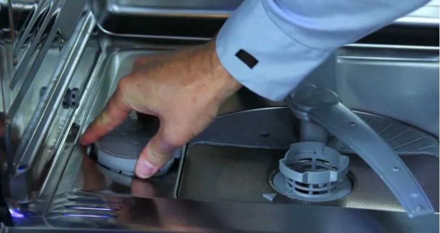 Chạy chương trình Machine Care định kỳ Chạy chương trình Machine Care định kỳ