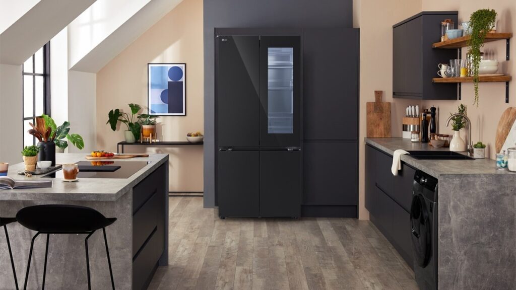 Có nên chọn tủ lạnh LG Multi Door LFB61BLGAI cho phòng bếp?