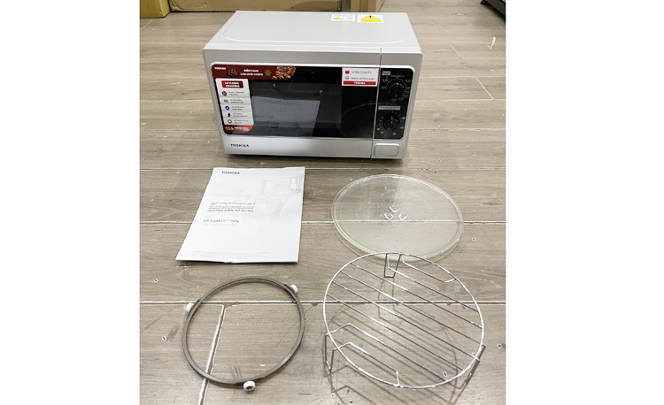 Lò vi sóng Toshiba ER-SGM20(S1)VN 20 lít