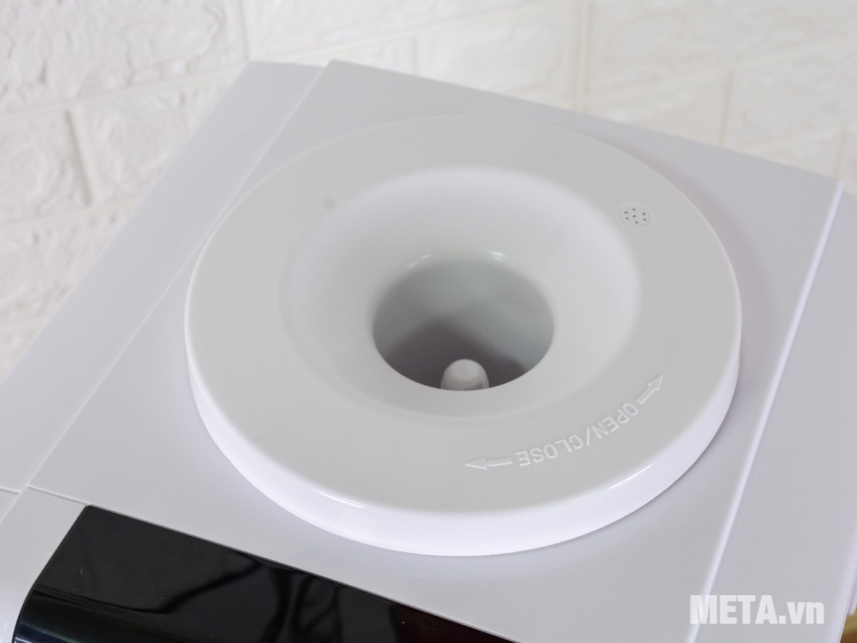 Máy làm nóng lạnh nước uống Kangaroo KG-32N