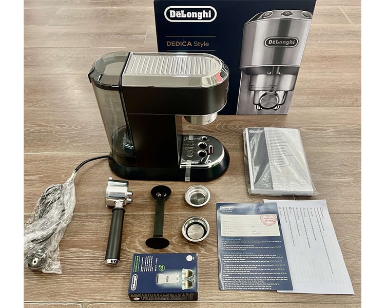 may-pha-ca-phe-delonghi-ec685-bk-13 Máy pha cà phê Delonghi EC685.BK