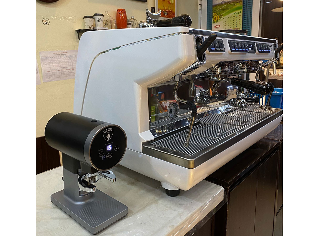 may-pha-ca-phe-nuova-simonelli-appia-life-timer-2-groups-vol-2-1