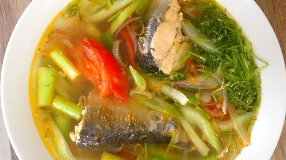 0-1200x674-2 Canh cá hồi nấu ngót