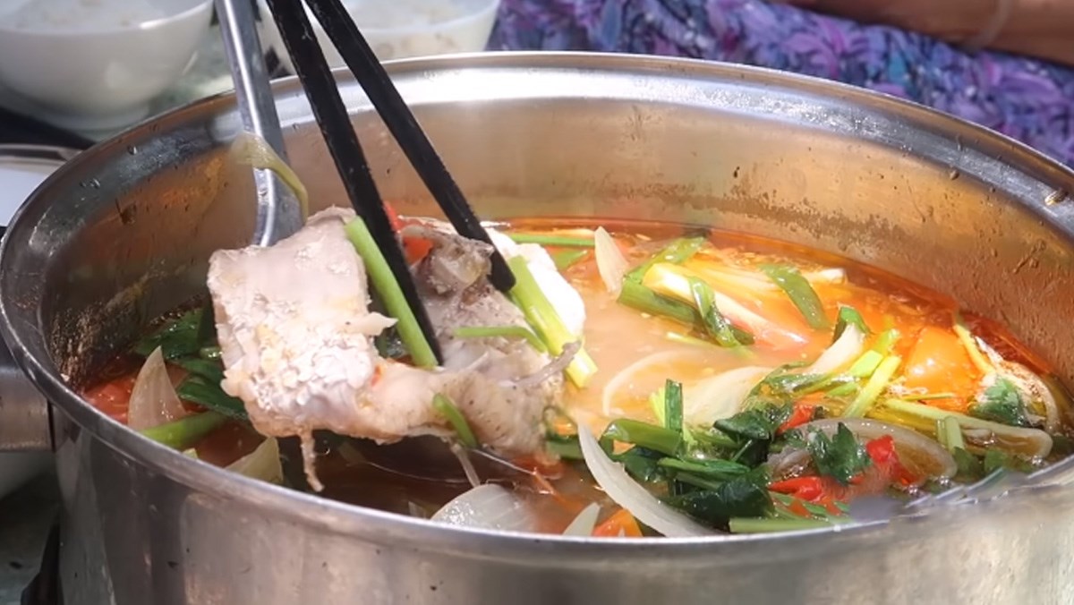 Cách nấu cá chẽm nấu ngót thanh nhiệt thơm ngon đậm đà Cách nấu cá chẽm nấu ngót thanh nhiệt thơm ngon đậm đà
