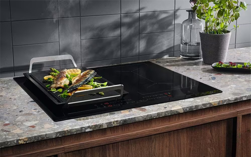 Các tiêu chuẩn lựa chọn bếp 4 vùng nấu phù hợp Các tiêu chuẩn lựa chọn bếp 4 vùng nấu phù hợp