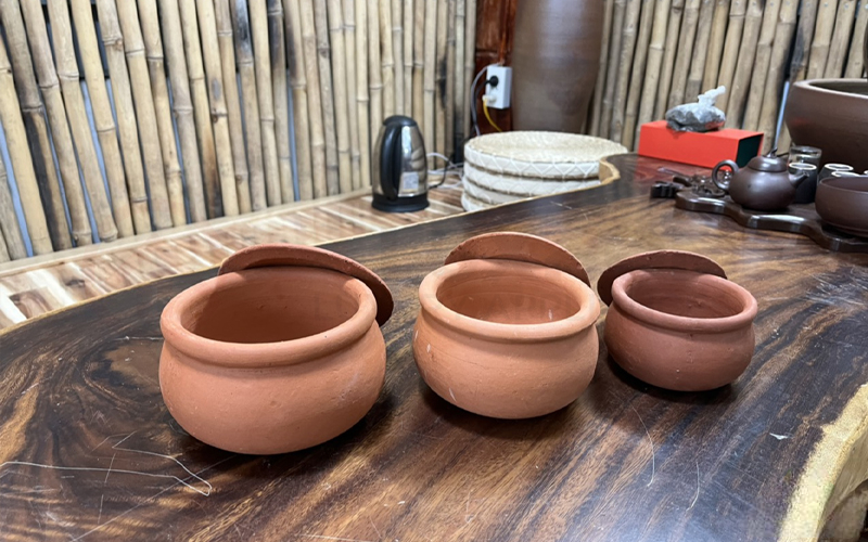 Nồi đất nung
Nồi đất nung