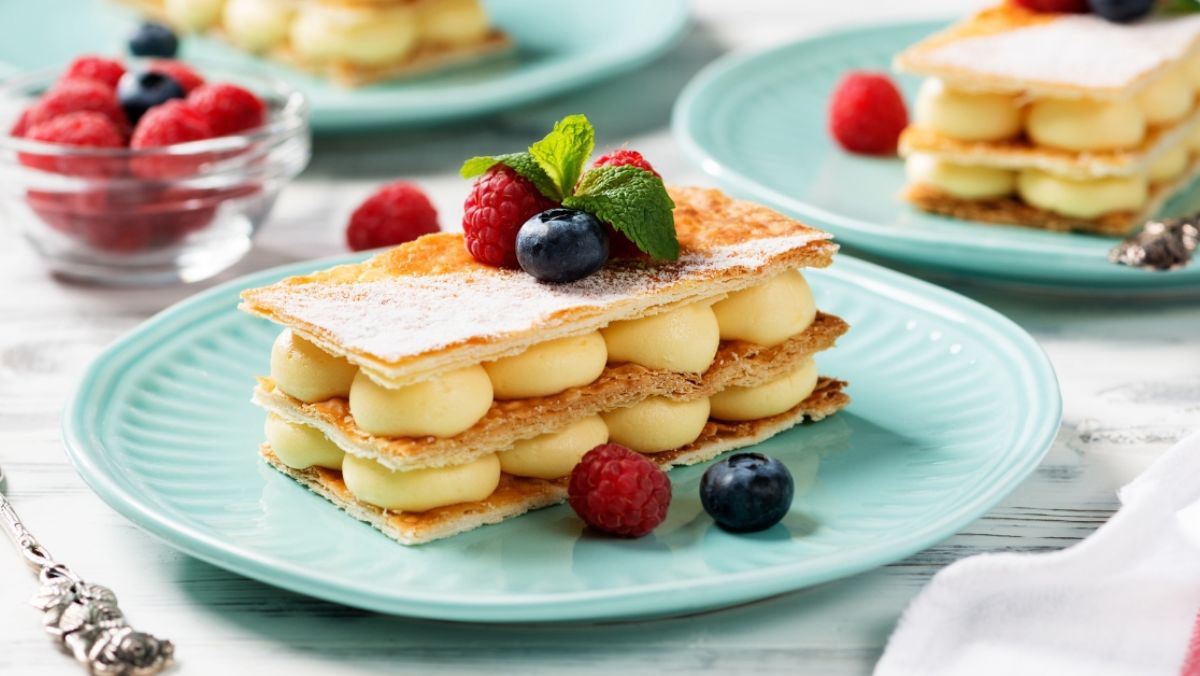 các loại bánh ngọt Pháp thơm ngon làm bằng lò nướng thùng các loại bánh ngọt Pháp thơm ngon làm bằng lò nướng thùng