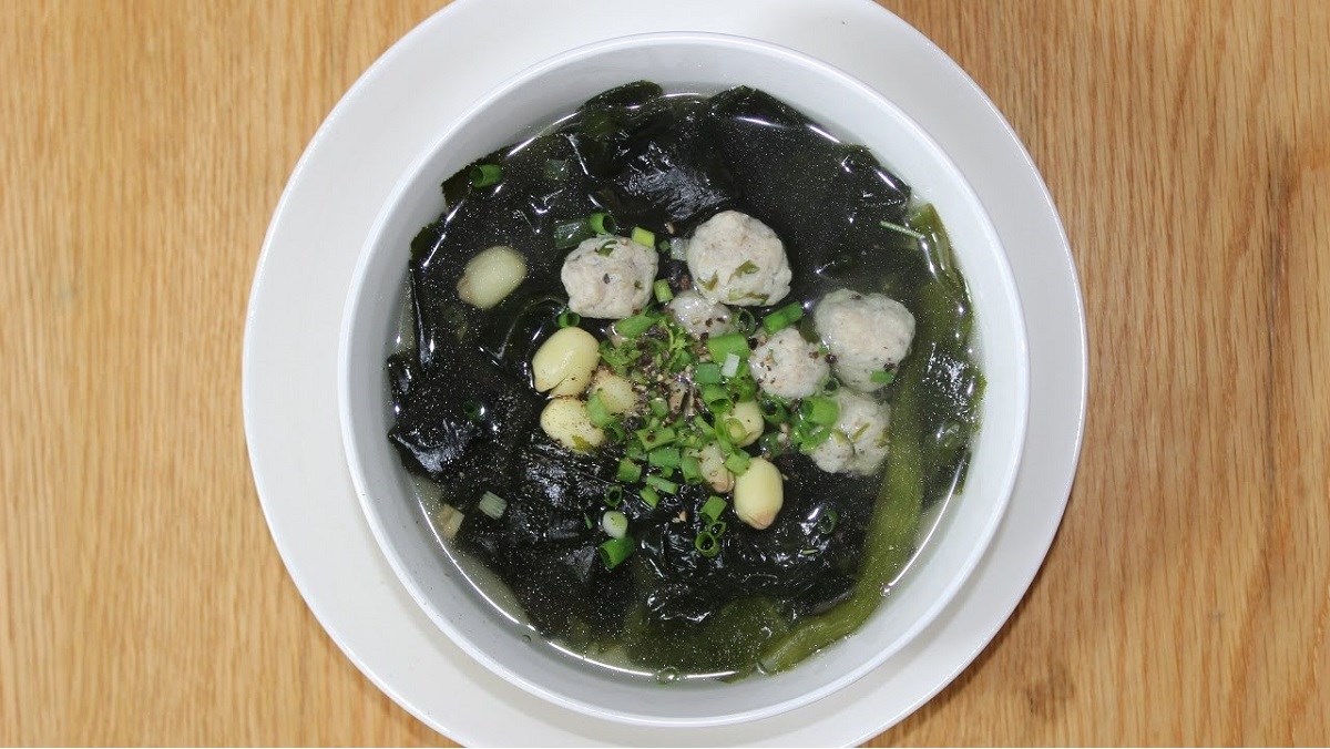cach-nau-canh-hau-rong-bien-thom-ngon-tron-vi-dam-da-khong-bi-avt-1200x676-2 Canh hàu rong biển
