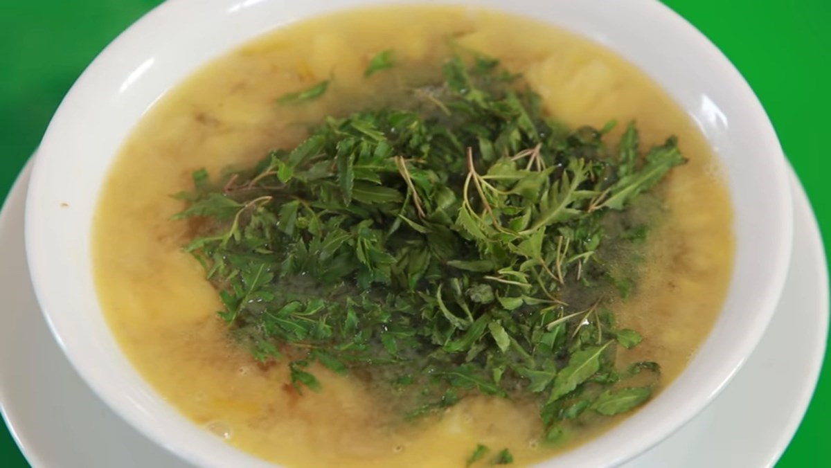 cach-nau-canh-la-dinh-lang-thom-ngon-la-mieng-de-lam-bo-avt-1200x676-2 Canh lá đinh lăng