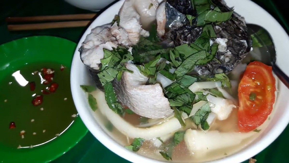 dacsanmientaybonbonnaucanhchua6-56screenshot-1200x676-2 3 cách nấu canh chua bồn bồn