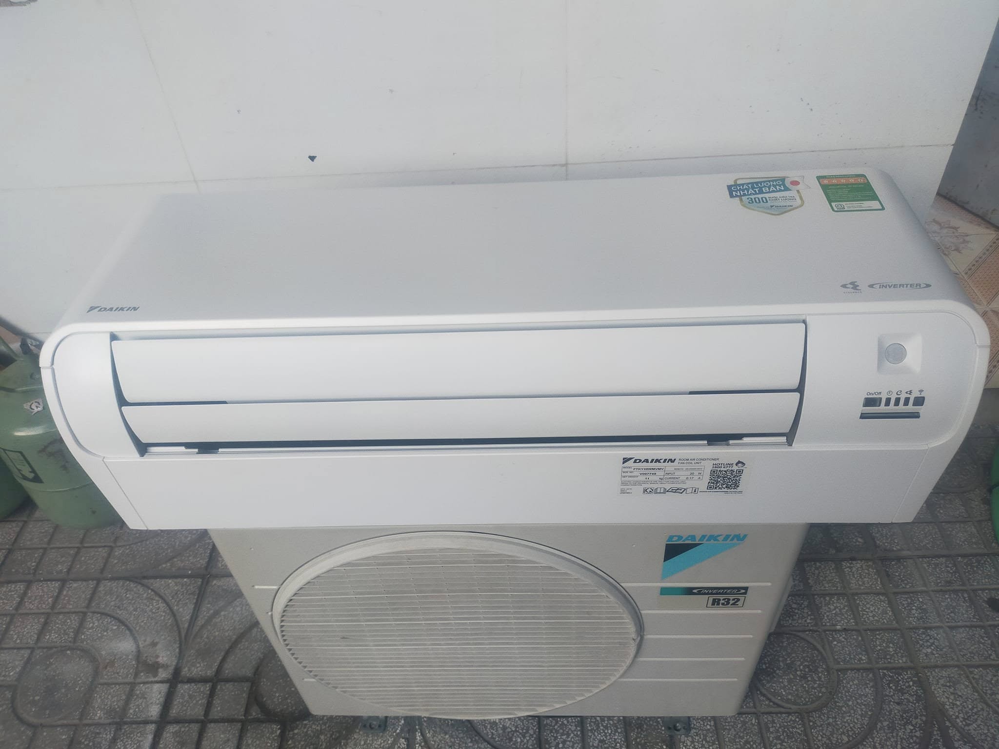 Giá điều hòa Daikin FTKY35ZVMV 12000Btu và chế độ bảo hành