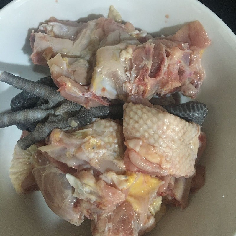 Bước 1 Sơ chế Chào mừng đến với AX88.COM Canh gà nấu măng chua