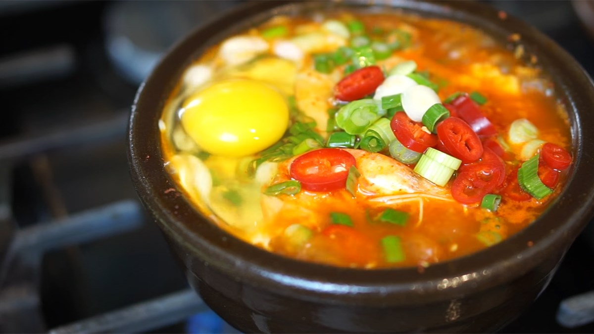 Canh kim chi hải sản Canh kim chi hải sản