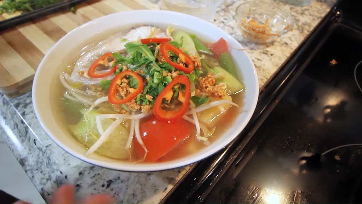 Canh chua cá bông lau