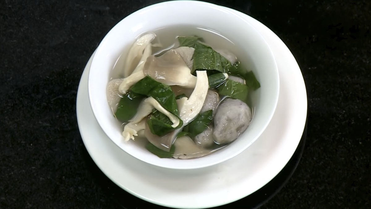 Canh khoai môn chay