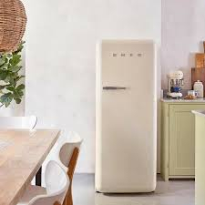 Ax88Win Com Link đăng ký tài khoản Smeg FAB28RCR5 màu kem – Biểu tượng phong cách Ý trong Ax88 one giaitri tructuyen hiện đại