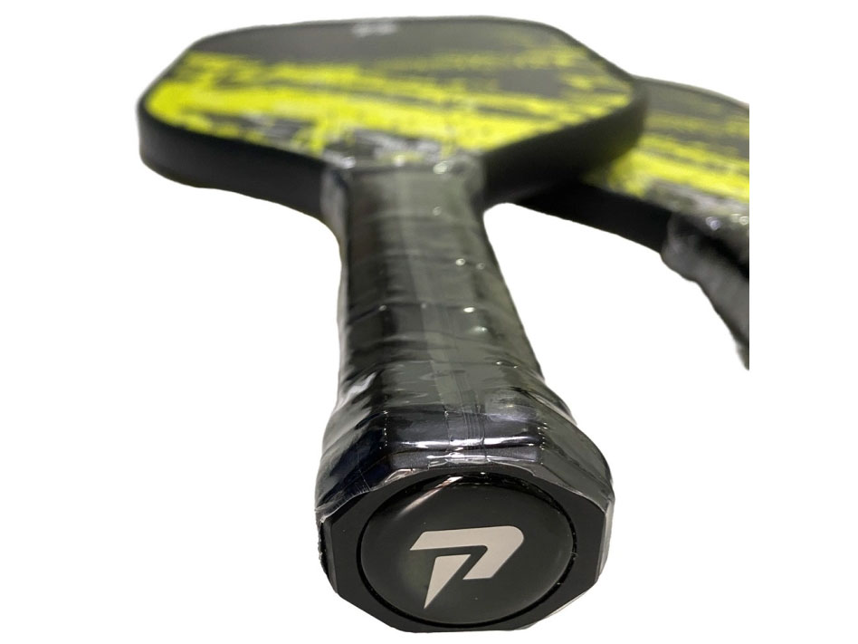 Vợt Pickleball có tay cầm dài Đánh giá chi tiết về vợt Pickleball Passion Hybrid H102