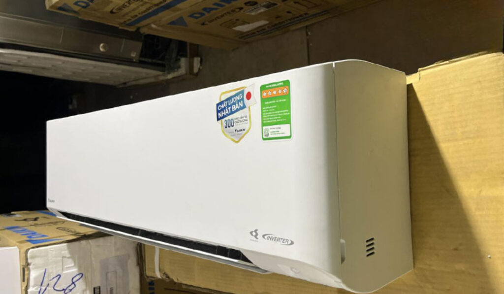 Điều hòa Daikin 1 chiều inverter 12000btu FTKY35ZVMV