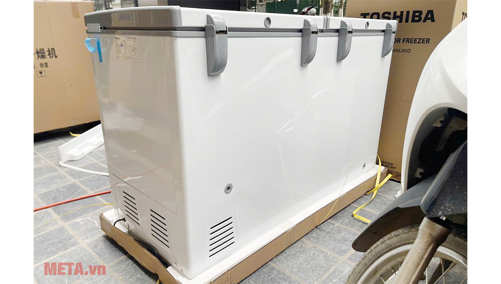 Tủ đông 2 ngăn 2 cánh inverter Sanaky VH-4099W3 280 lít