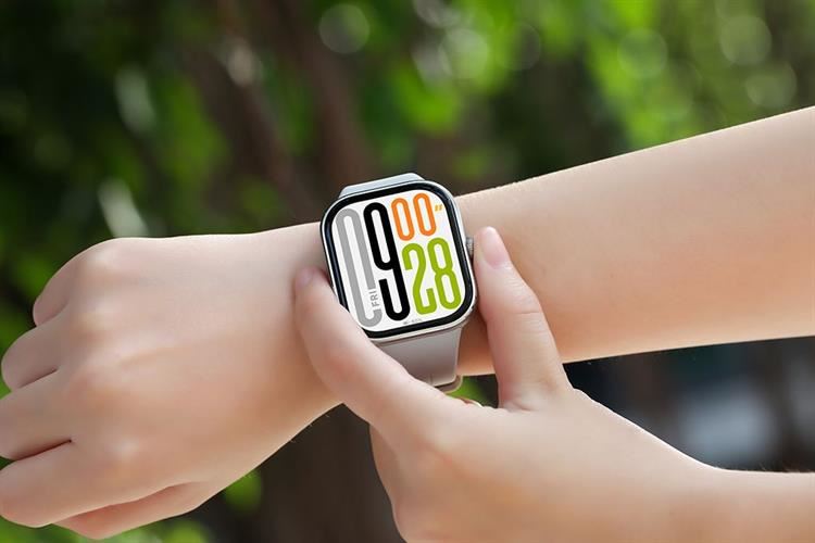 Đồng hồ thông minh Xiaomi Redmi Watch 5 47.5 mm sử dụng hệ điều hành HyperOS 2.0 giúp kết nối nhanh chóng, trải nghiệm mượt mà