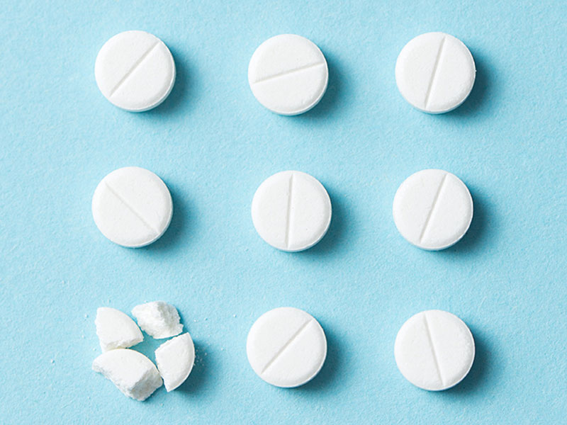 Thuốc Aspirin (có bán tại hiệu thuốc) Thuốc Aspirin (có bán tại hiệu thuốc)