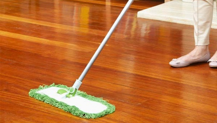 Quét và lau nhà thường xuyên Quét và lau nhà thường xuyên