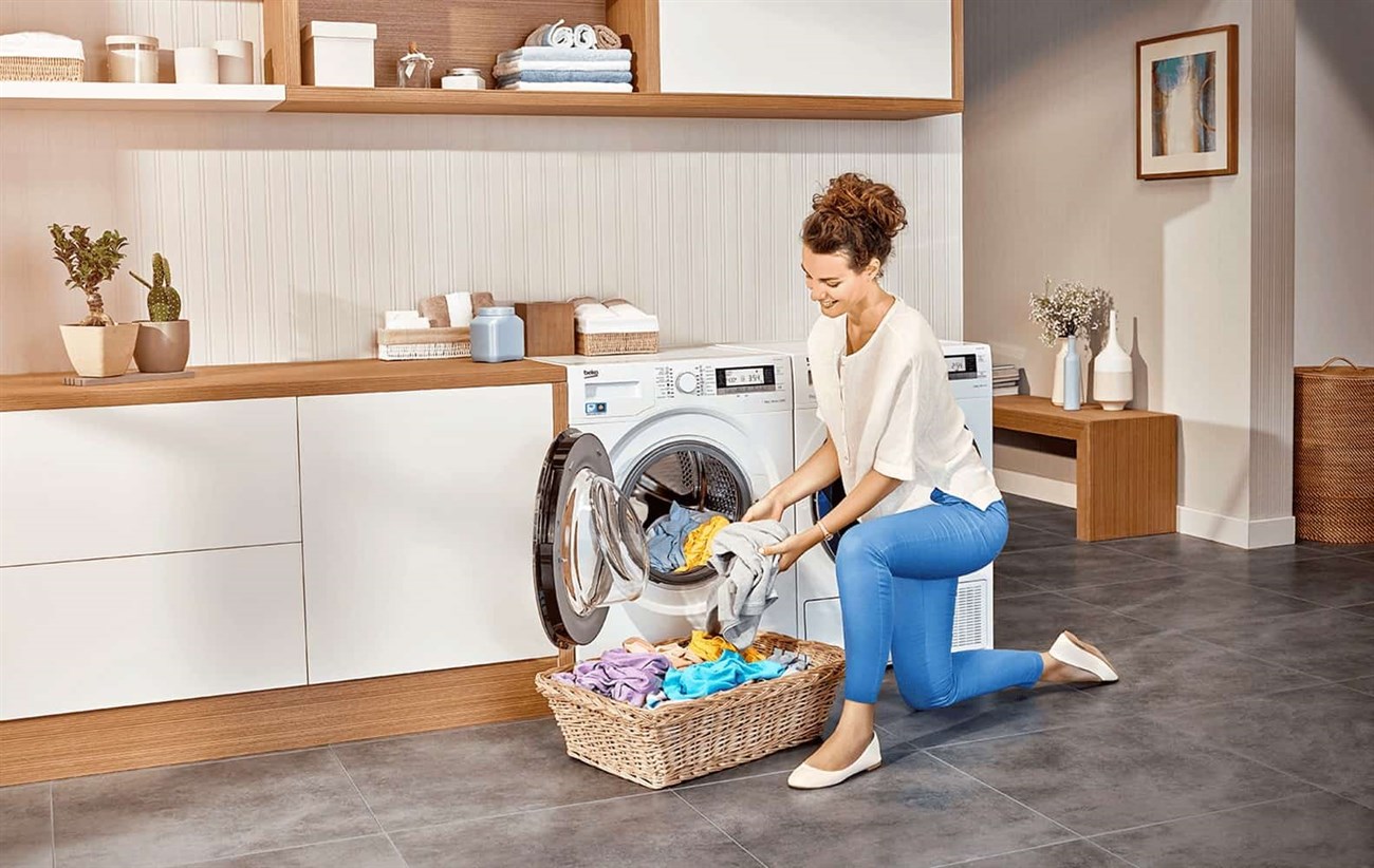 Tận dụng khoảng trống kết hợp kệ tủ đa năng Tận dụng khoảng trống kết hợp kệ tủ đa năng