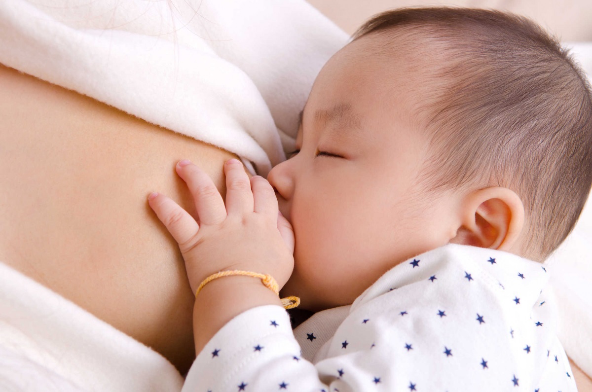 Nuôi con bằng sữa mẹ có lợi như thế nào cho mẹ Nuôi con bằng sữa mẹ có lợi như thế nào cho mẹ