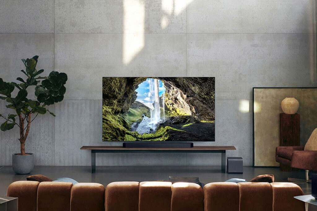 Samsung QLED 4K QA43Q8FA: Trải Nghiệm Hình Ảnh QLED Tuyệt Đẹp Trong Tầm Tay