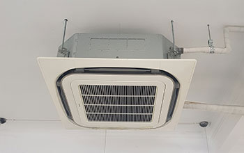Điều hòa âm trần Đaikin FCNQ18MV1/RNQ18MV1 giá chỉ 23,3 triệu đồng, có nên lắp đặt