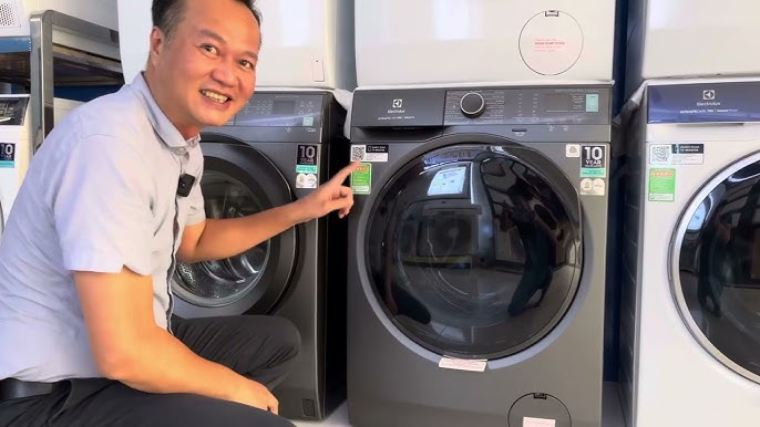 So sánh mức tiết kiệm điện của Electrolux EWF1043R7SC với máy giặt thông thường So sánh mức tiết kiệm điện của Electrolux EWF1043R7SC với máy giặt thông thường
