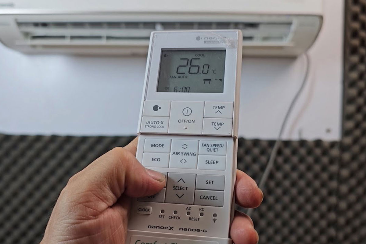 Một số nút chức năng quan trọng trên điều khiển điều hòa Panasonic