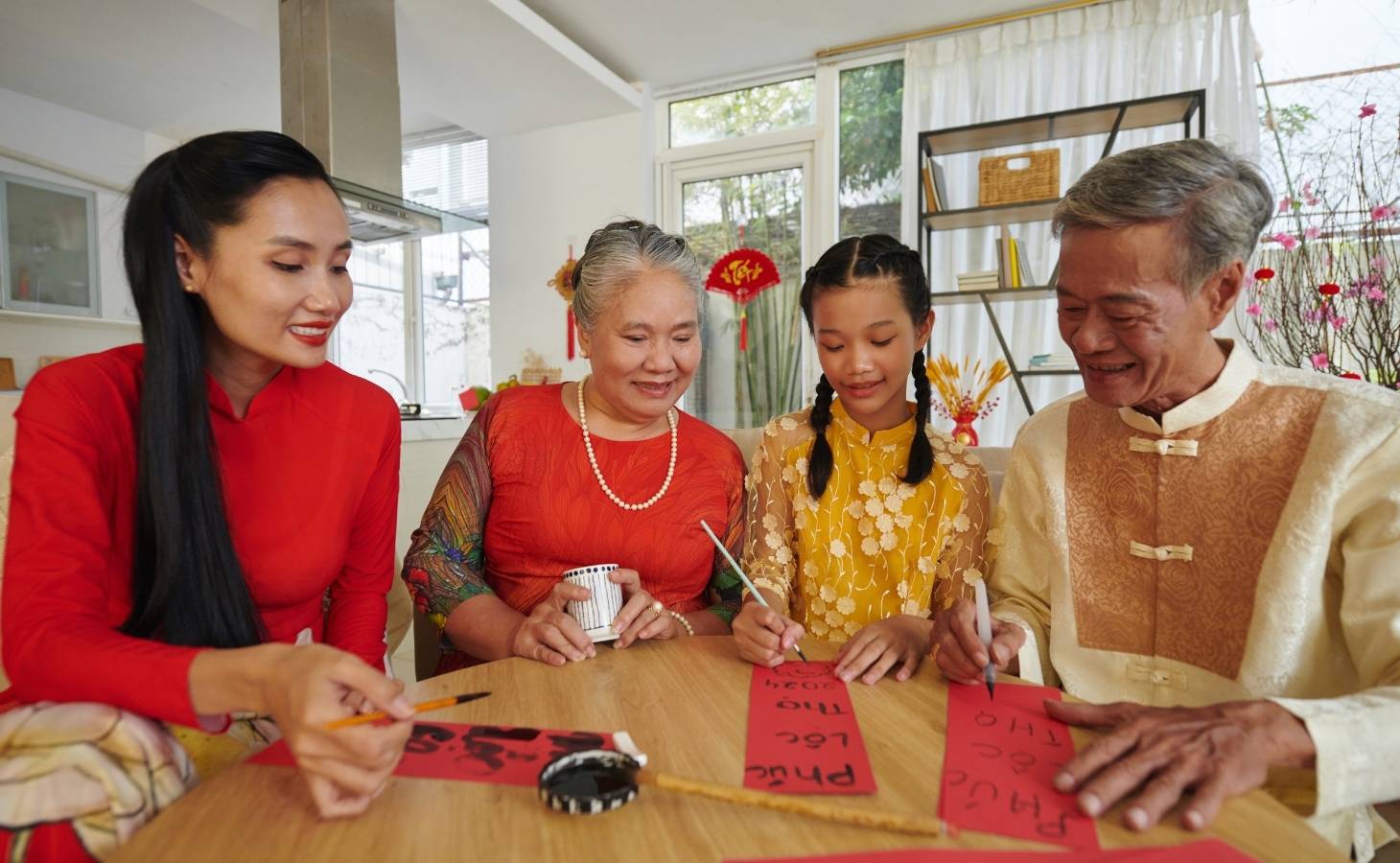 Các câu đối Tết có 4 chữ đón năm mới Các câu đối Tết có 4 chữ đón năm mới