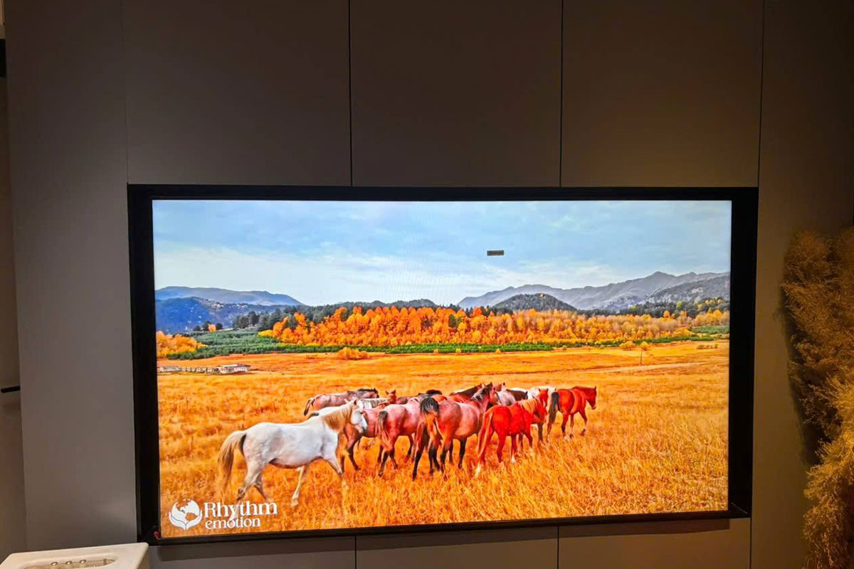 Tivi QLED 4K thế hệ mới cho chất lượng hình ảnh sắc nét, rực rỡ