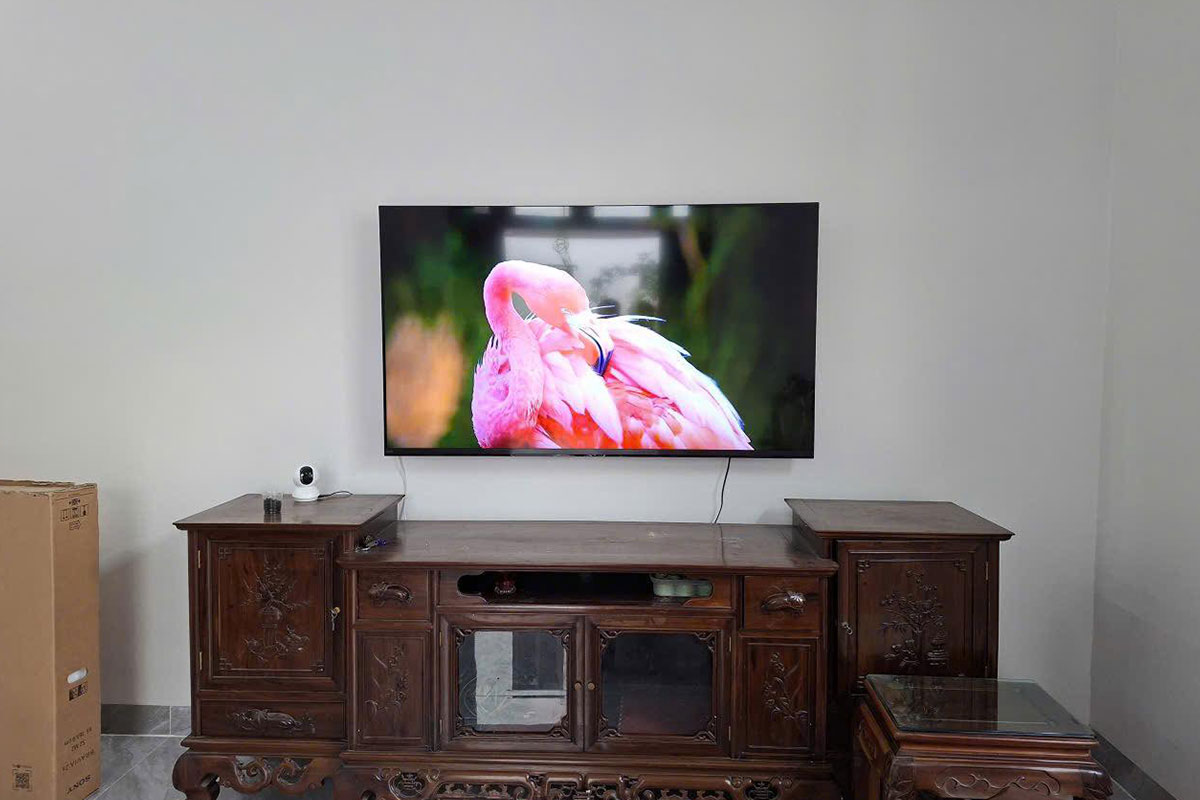 Ax88 one link truy cập 65 inch 4K K-65S25VM2 với màn hình 65 inch 4K Ax88 one link truy cập 65 inch 4K K-65S25VM2 với màn hình 65 inch 4K