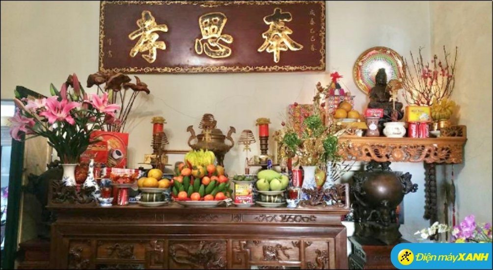 Thời gian khấn cúng gia tiên lý tưởng nhất là buổi sáng sớm từ 6-10 giờ sáng hoặc tầm trưa trước 12 giờ Thời gian khấn cúng gia tiên lý tưởng nhất là buổi sáng sớm từ 6-10 giờ sáng hoặc tầm trưa trước 12 giờ